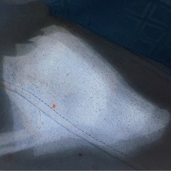 Lodis Tan Crossbody Bag - Picture 5 of 7